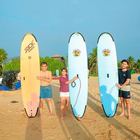 Chami Villa Bentota Bagian luar foto