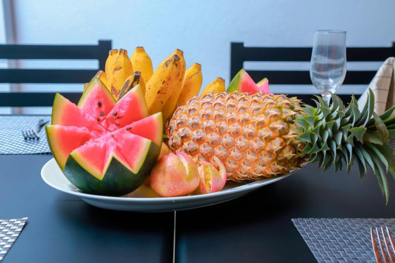 Chami Villa Bentota Bagian luar foto