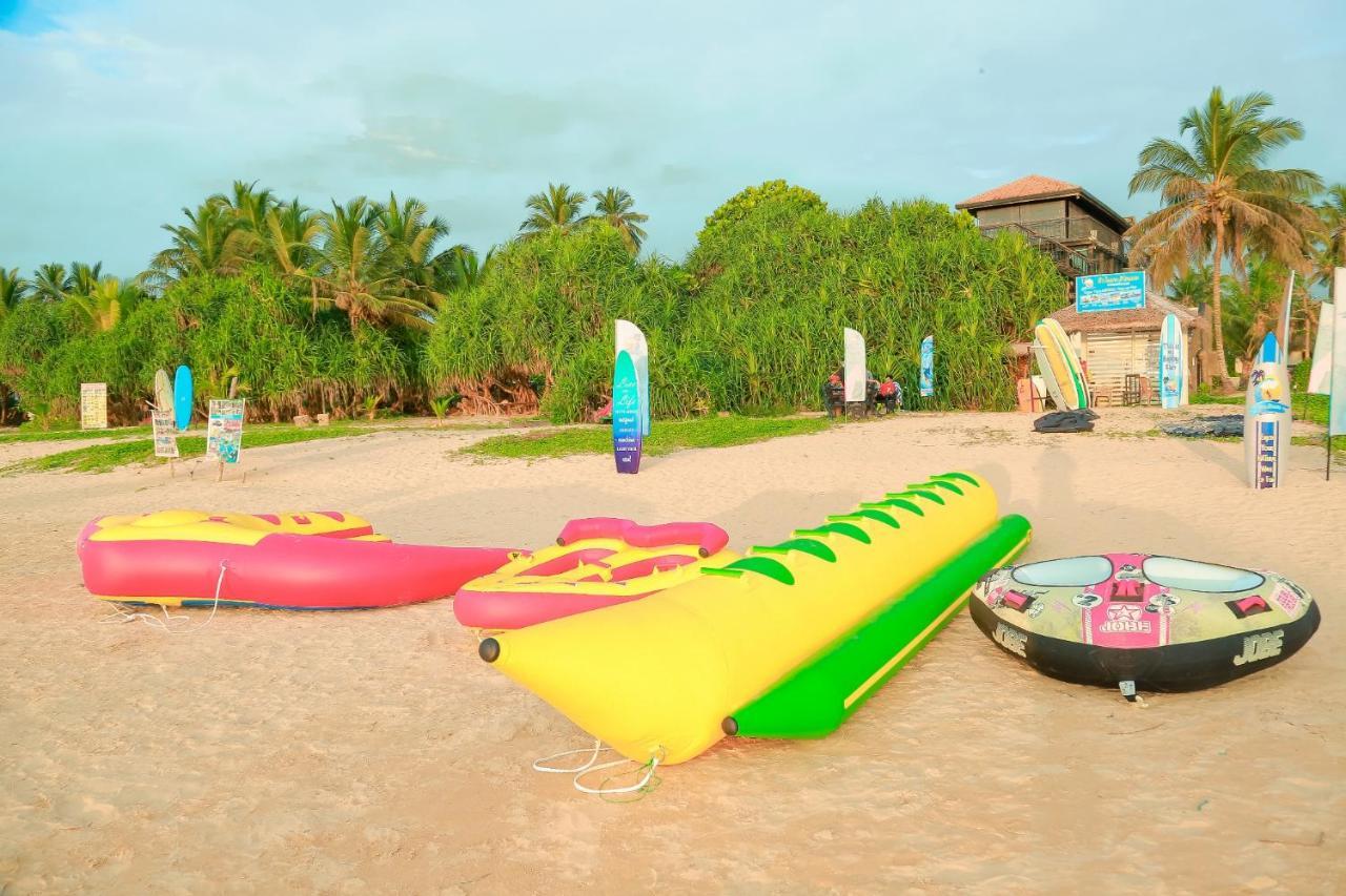 Chami Villa Bentota Bagian luar foto