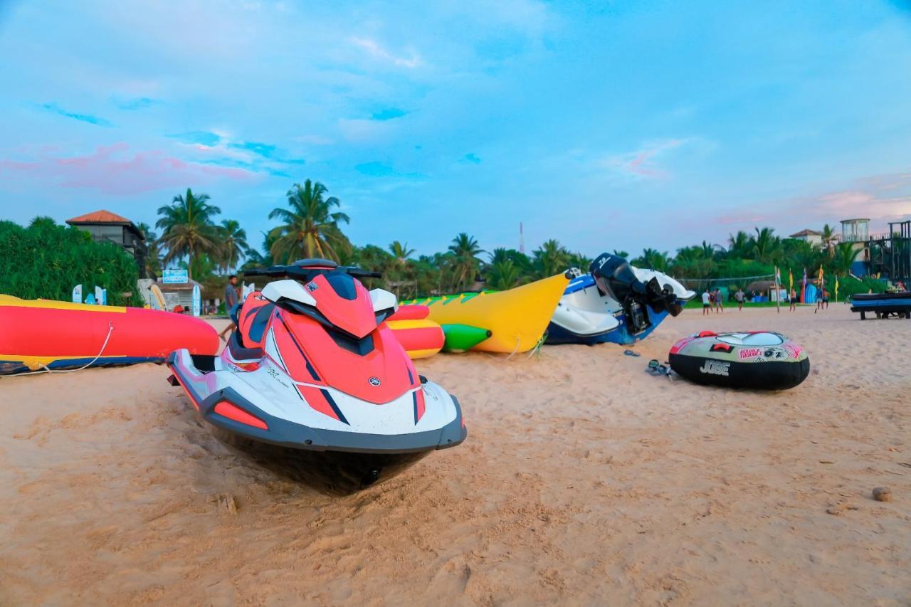 Chami Villa Bentota Bagian luar foto