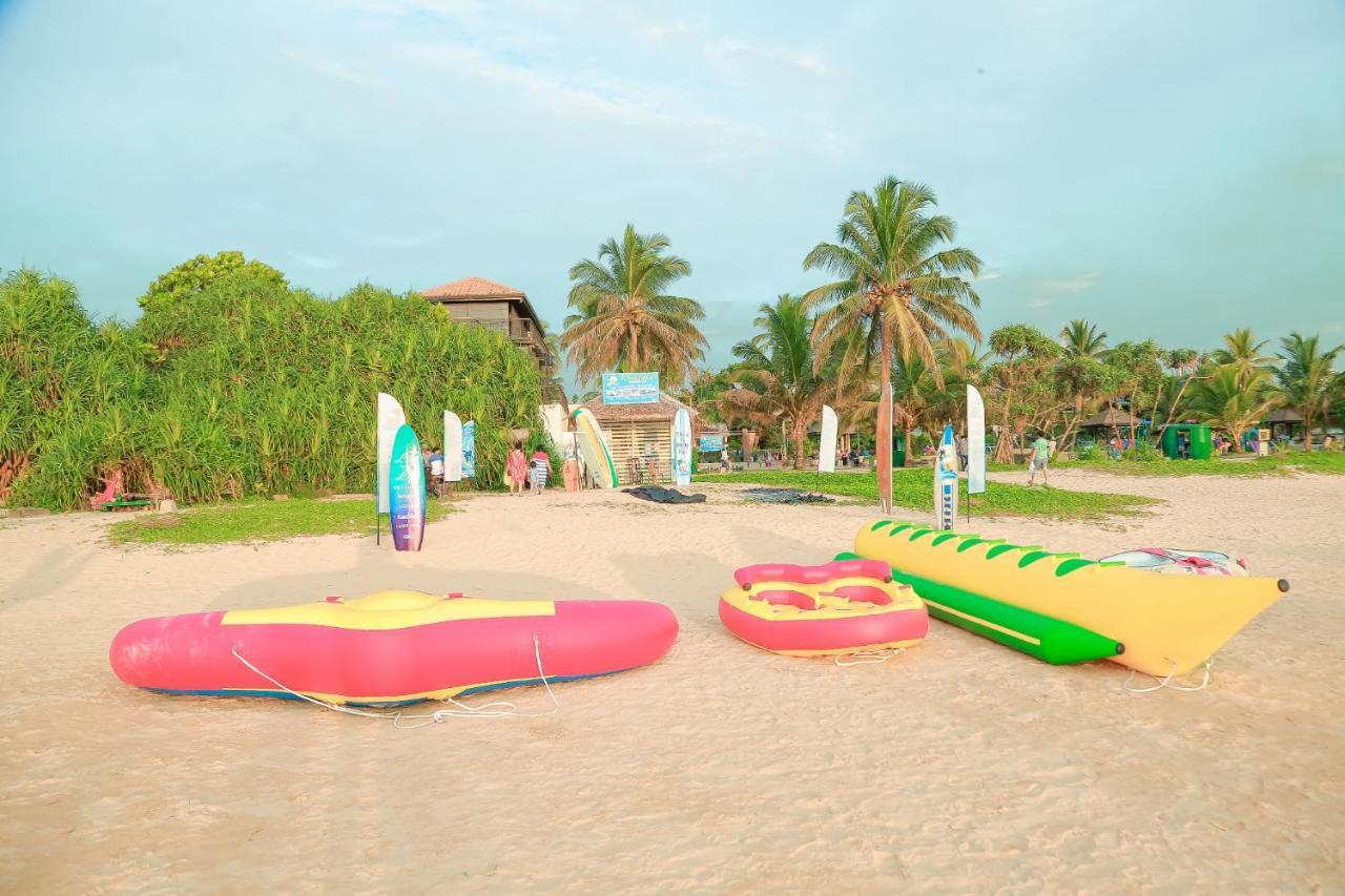 Chami Villa Bentota Bagian luar foto