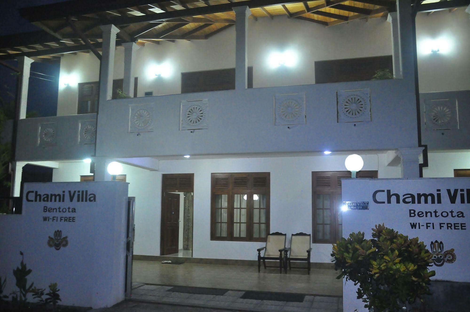 Chami Villa Bentota Bagian luar foto