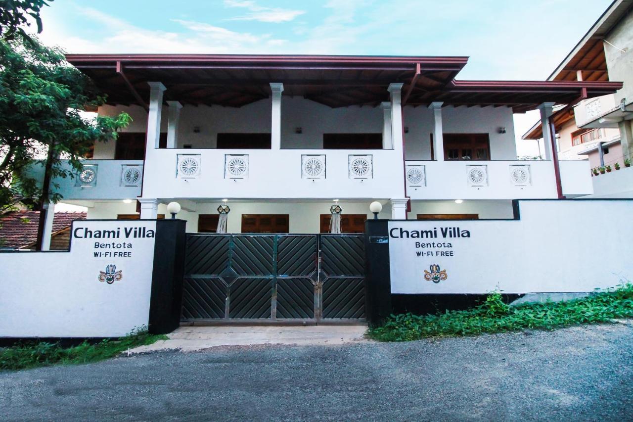 Chami Villa Bentota Bagian luar foto